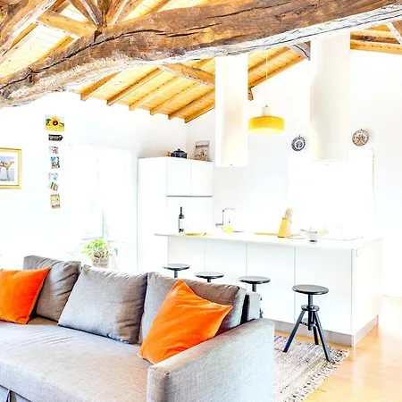 With One Bedroom In With Wonderful City View Furnished Balcony And Wifi Апартаменты